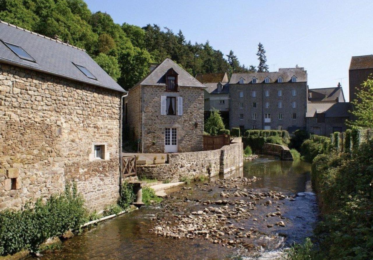 Les Forges Du Lou Apartment Jugon-les-Lacs Ngoại thất bức ảnh