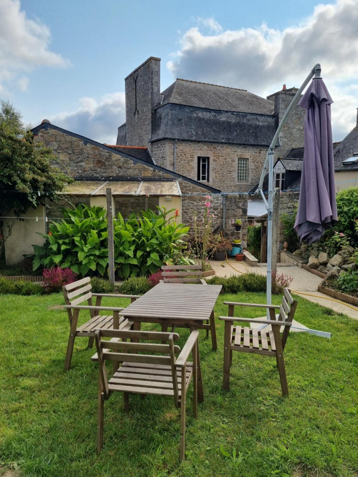 Les Forges Du Lou Apartment Jugon-les-Lacs Ngoại thất bức ảnh